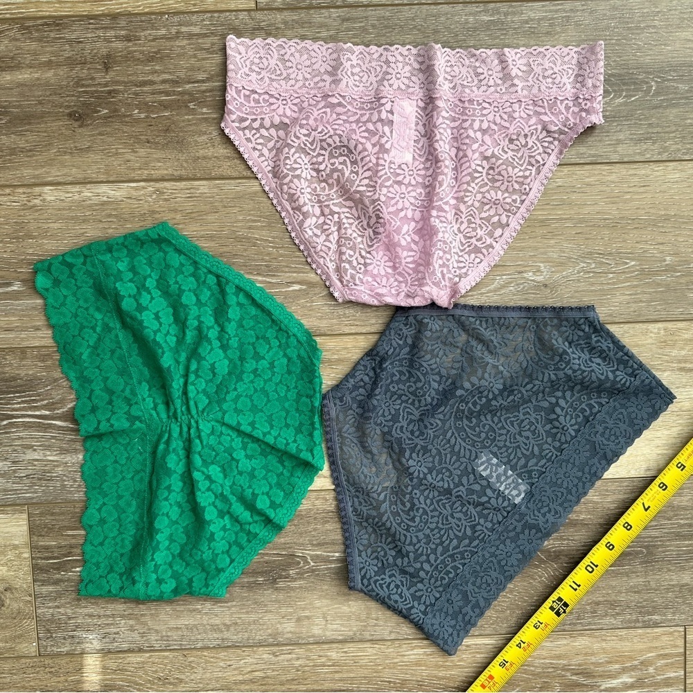 🛍️ new condition 3 medium underwear .